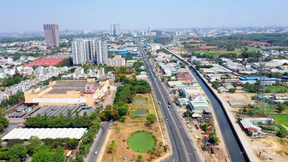 Thị trường bất động sản TP.HCM và các vùng lân cận sẽ ra sao sau khi sáp nhập?
